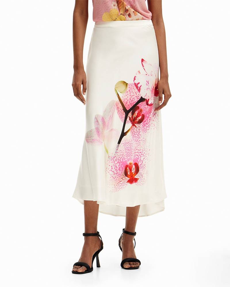 Woman Woven Skirt Long