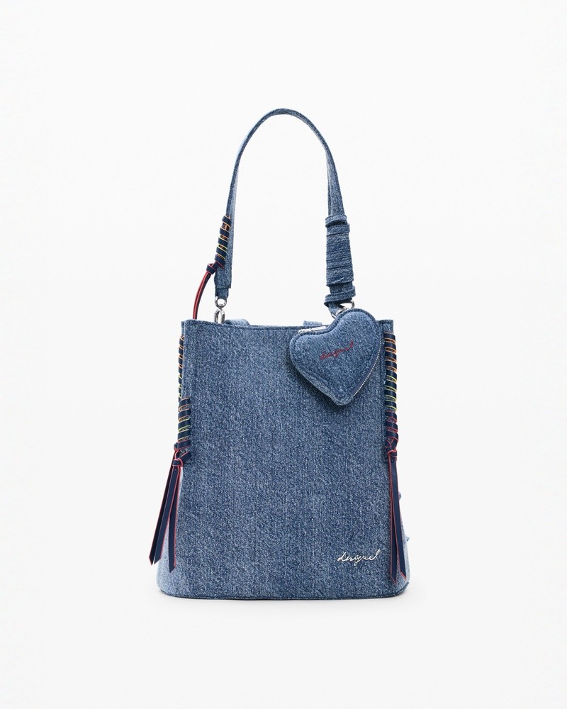 PETIT SAC À DOS EN JEAN AVEC CŒUR